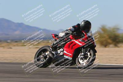 media/Nov-11-2023-SoCal Trackdays (Sat) [[efd63766ff]]/Turn 8 Set 1 (1030am)/